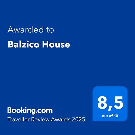 Апартаменты Balzico House Салерно Экстерьер фото